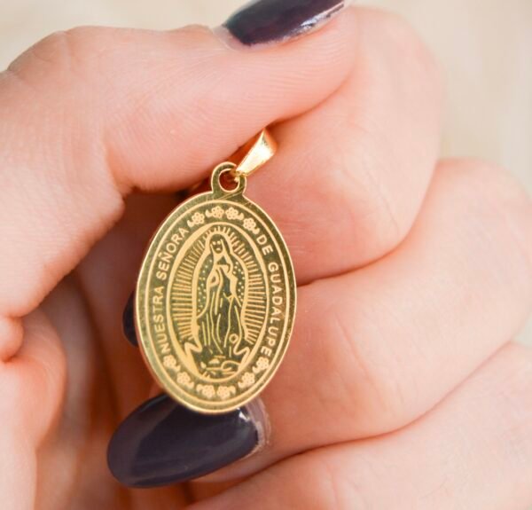 Charm Virgen Guadalupe